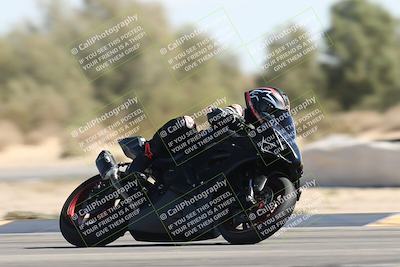 media/Oct-13-2025-Moto Forza (Mon) [[a66d839500]]/2-A Group/Session 4 Turn 7/